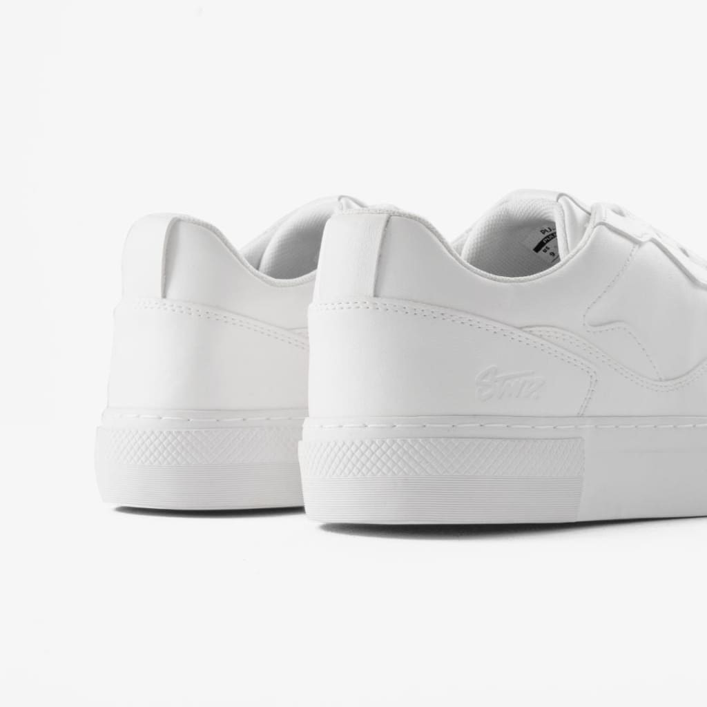 Pull & Bear Trainers With Topstitching - WHT - Shoes