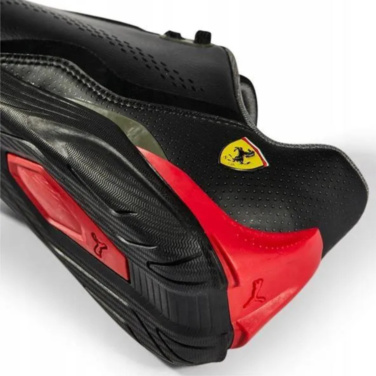 PUMA Ferrari Drift Cat Decima Sneakers Men - 30719301