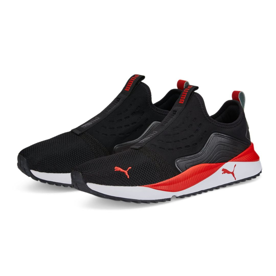 PUMA Pacer Future Slip-On Sneakers Men - BLKRED - Black/ Red / 40