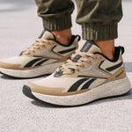 Reebok Verse Trainers Men - BEG
