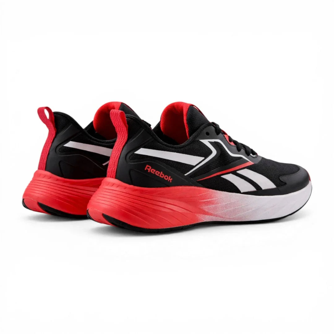 Reebok VERSE Trainers Men - BLKRED