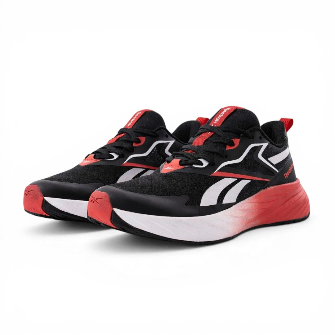 Reebok VERSE Trainers Men - BLKRED