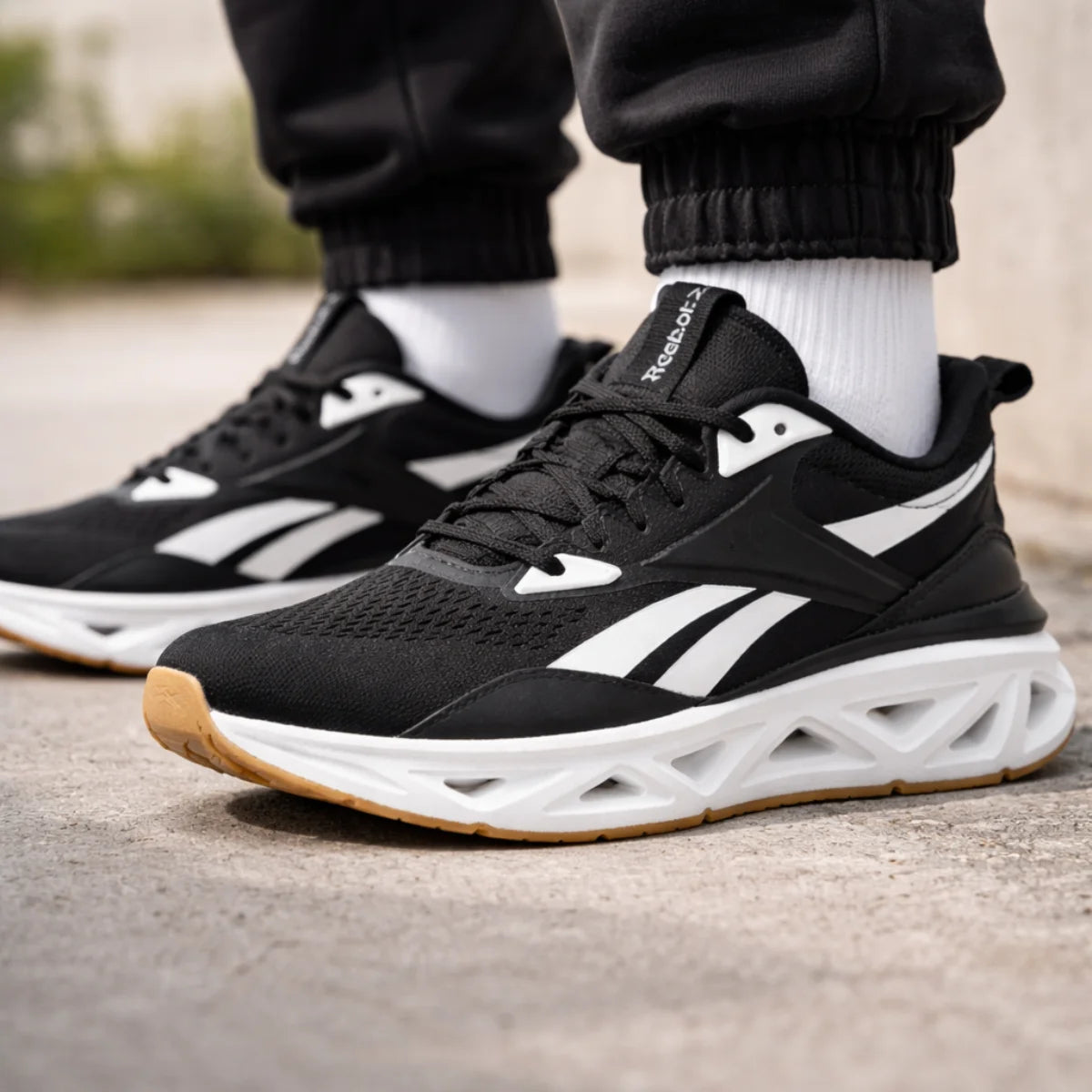 Reebok Zig Dynamica 5 Trainers Men - BLKWHT