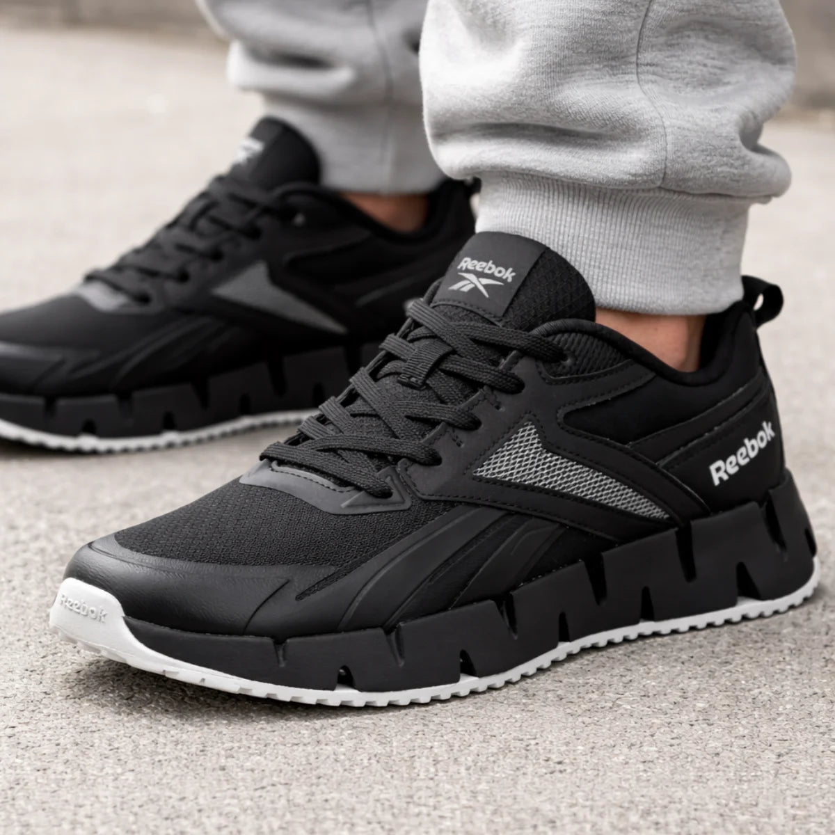 Reebok Zig Dynamica Trainers Men - BLK