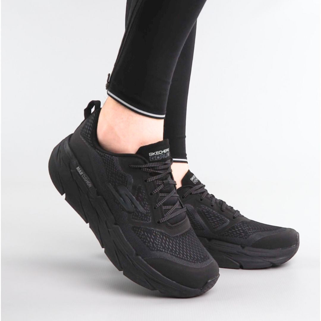 mens skechers max cushioning