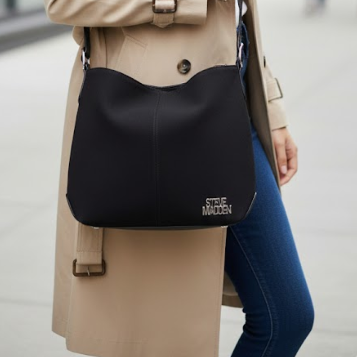 Steve Madden BVITAL Shoulder Bag Women - BLK - Black