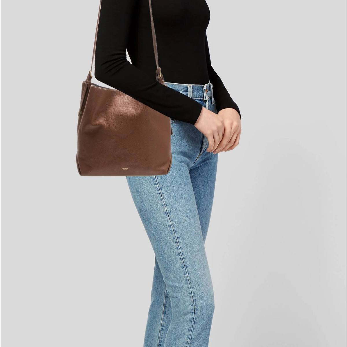 Steve Madden Sonya Leather Shoulder Bag Women - BRN - Brown