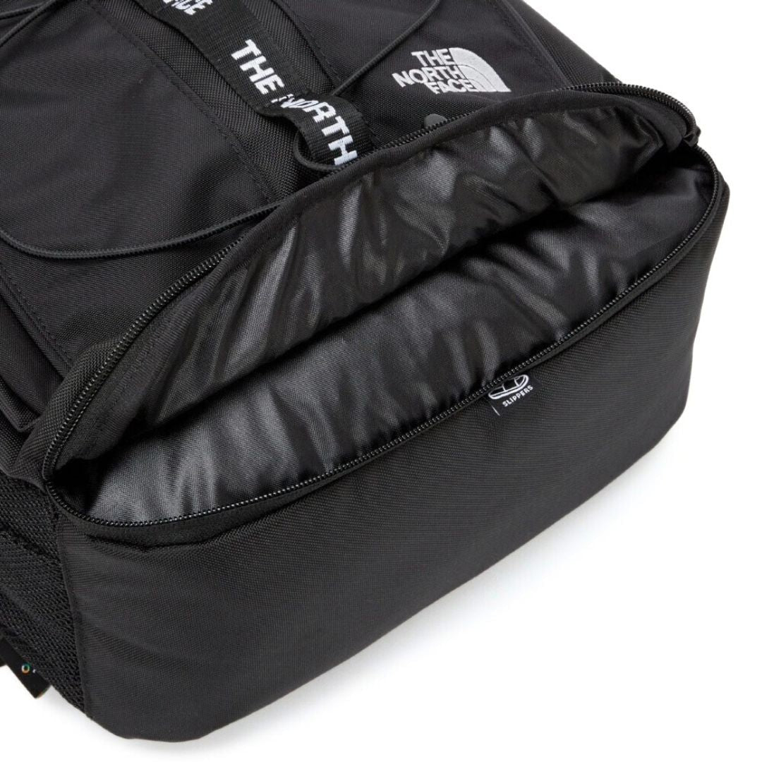 The North Face Beaverton Backpack 30L NM2DQ07K BLK Black