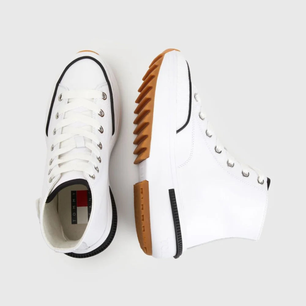 Tommy Hilfiger Chunky Cleat Leather Trainers Women - WHT - Shoes
