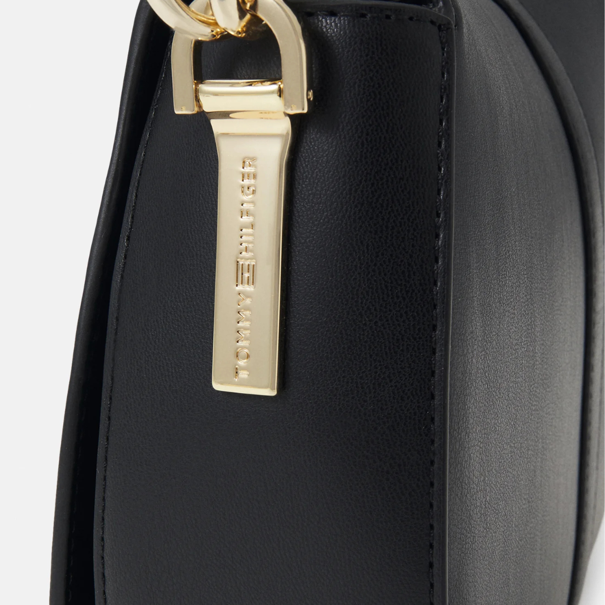 Tommy Hilfiger Heritage Chain Strap Crossbody Women - BLK - Black