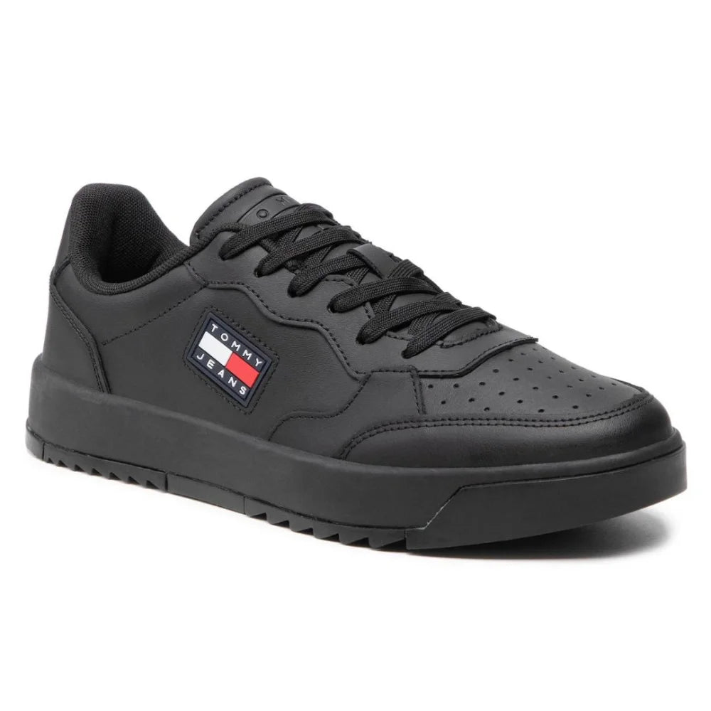 Tommy Hilfiger Jeans Retro ESS Men EM0EM00900-BLK - Shoes