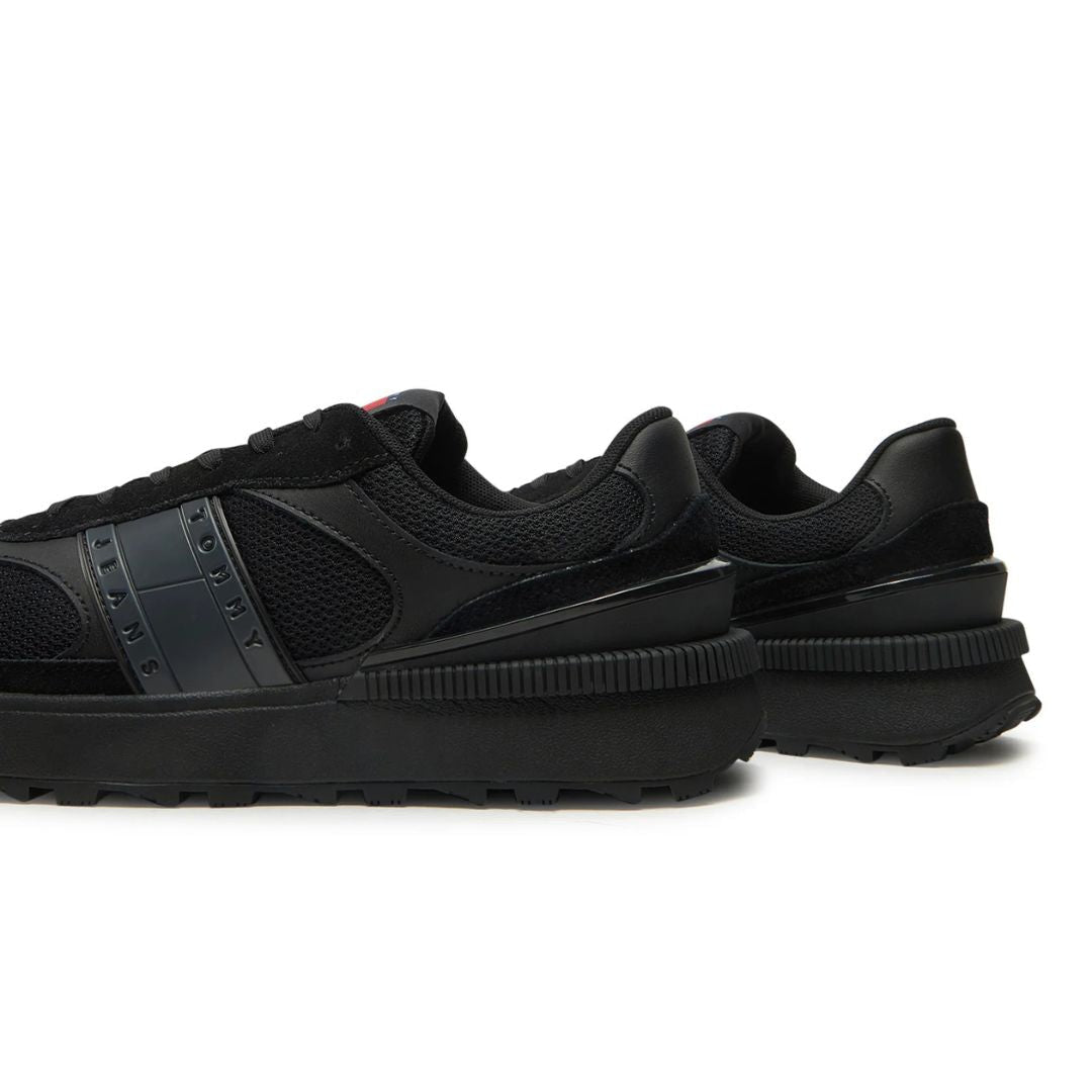 Tommy Hilfiger Jeans TJM Technical Runner ESS EM0EM01537 BLK