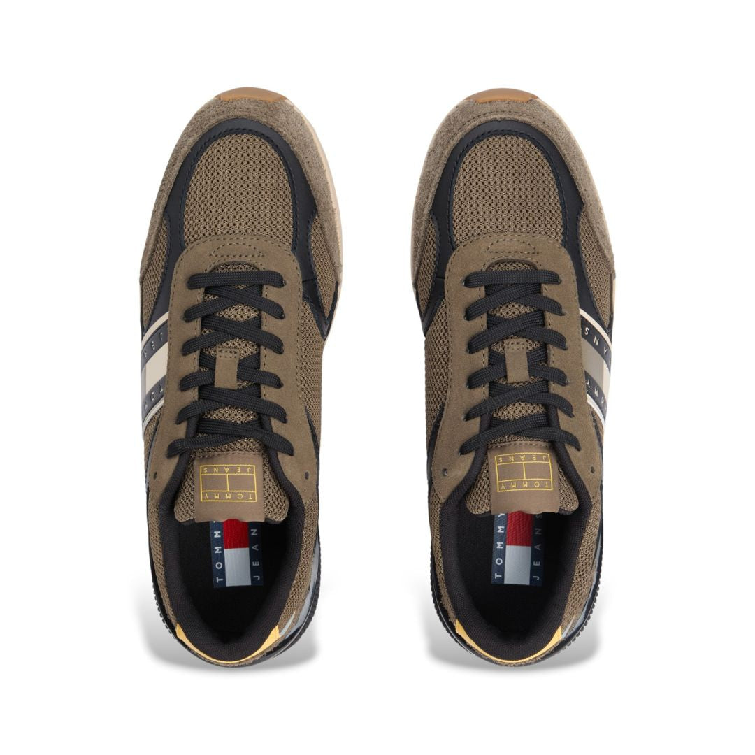Tommy Hilfiger Jeans TJM Technical Runner ESS EM0EM01537-OLV