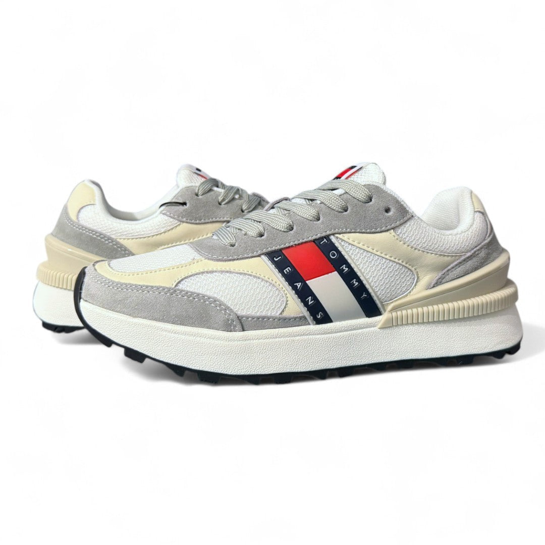 Tommy Hilfiger Jeans TJM Technical Runner ESS EM0EM01537 WHTGRY