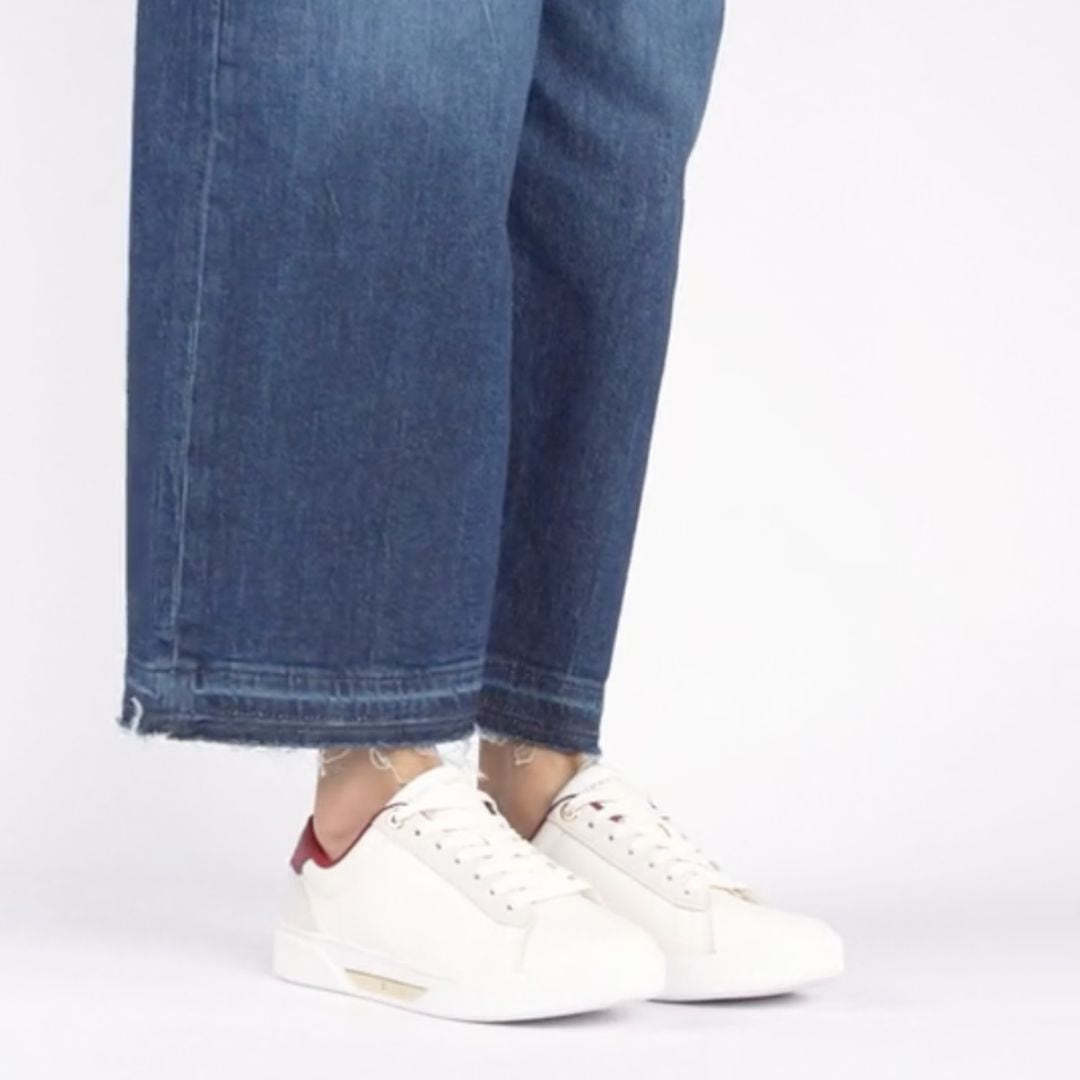 Tommy Hilfiger Metallic Leather Court Trainers FW0FW08123-WHTRED