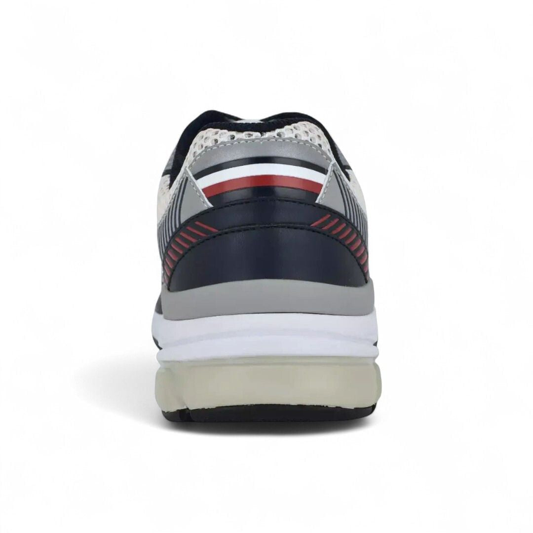 Tommy Hilfiger Pug Lace-Up Sneakers Men - SLV