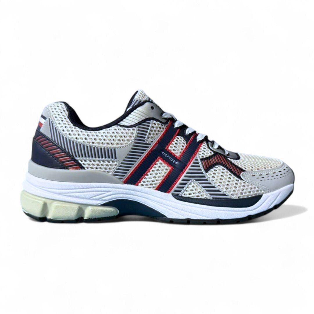 Tommy Hilfiger Pug Lace-Up Sneakers Men - SLV - Silver / 40