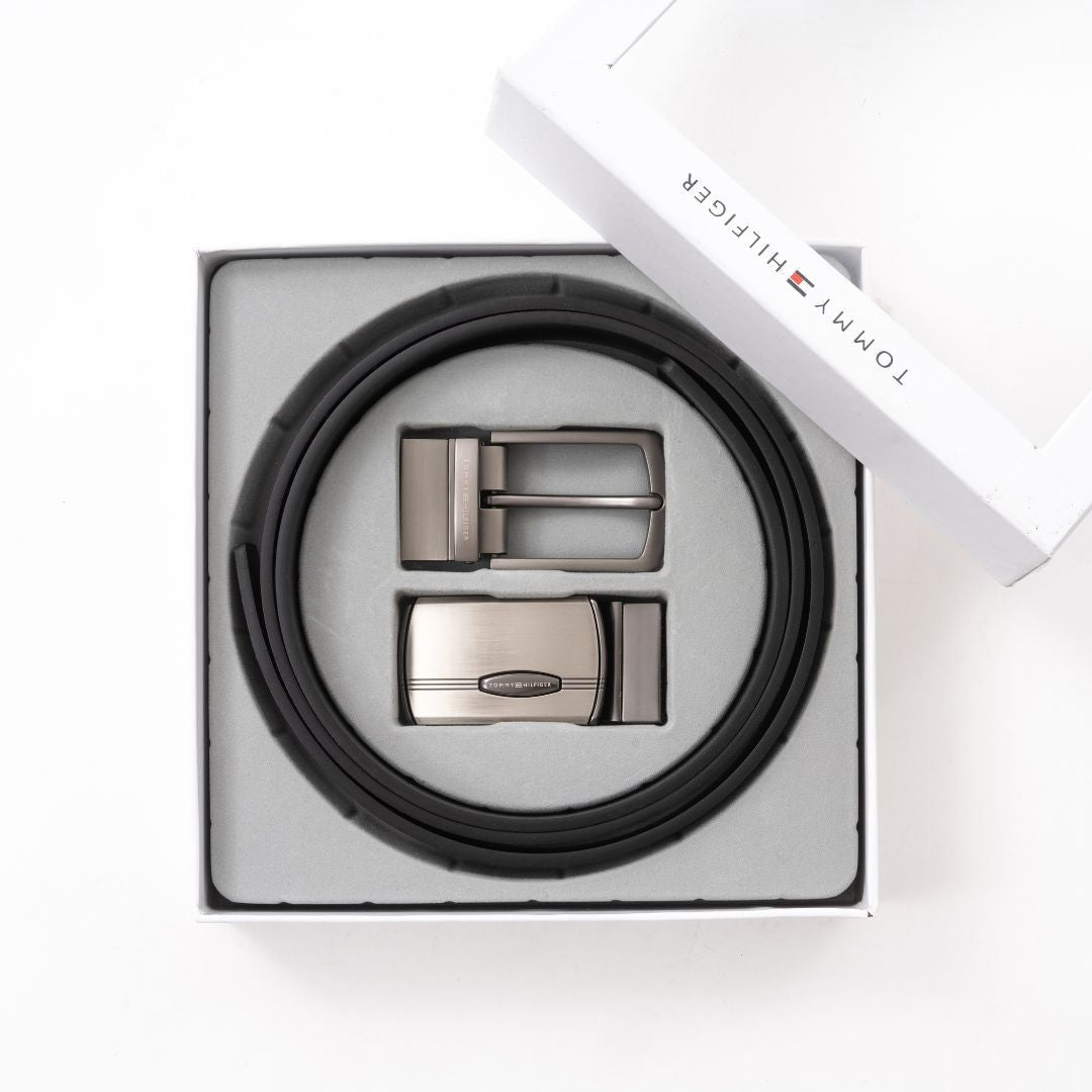 Tommy Hilfiger Reversible Leather Belt with Two Buckles – Black/Brown