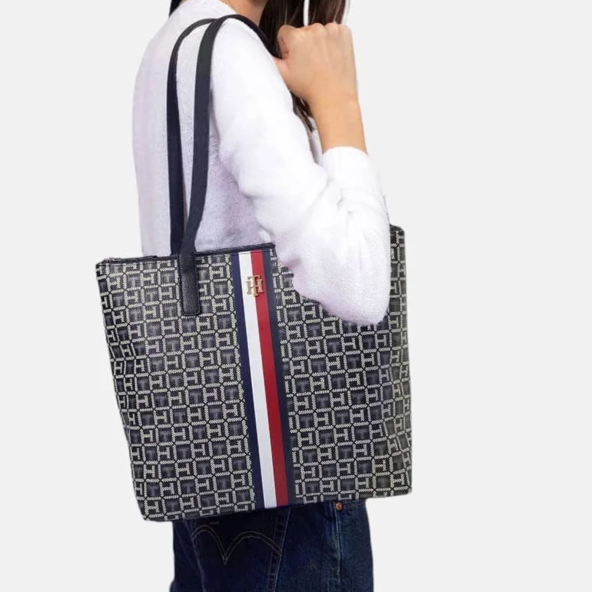 Tommy Hilfiger TH logo metal Tote bag handbag women - BLK - Black