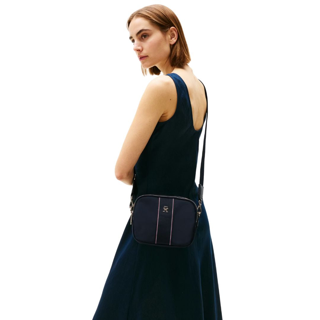 Tommy Hilfiger TH Monogram Crossbody Camera Bag AW0AW17230 TB73 - navy