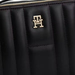 Tommy Hilfiger TH Monogram Quilted Camera Bag Women - BLK - Black