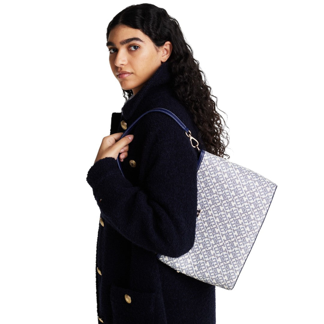 Tommy Hilfiger TH Monoplay Smooth Shoulder Bag - NVY - Navy