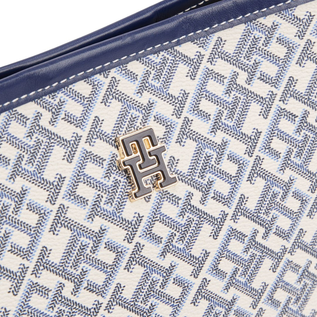 Tommy Hilfiger TH Monoplay Smooth Shoulder Bag - NVY - Navy