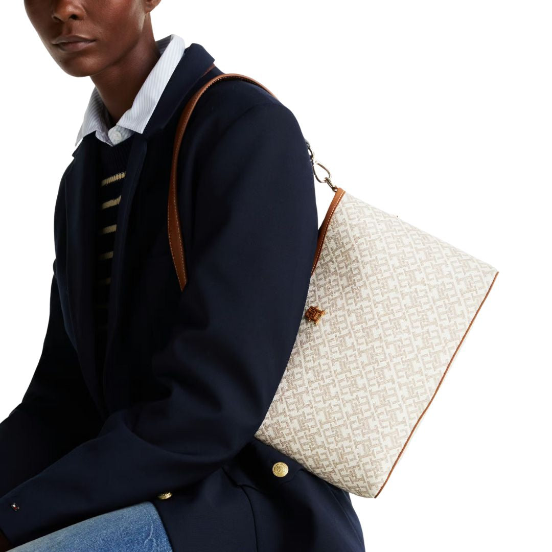 Tommy Hilfiger TH Monoplay Smooth Shoulder Bag - TAN - Tan