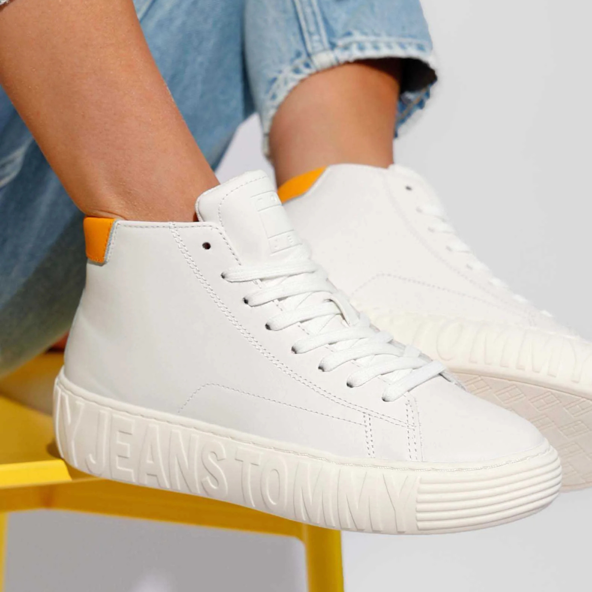 Tommy Hilfiger Tjw New Cupsole Leather Mc Sneakers Women - WHT - White / 40