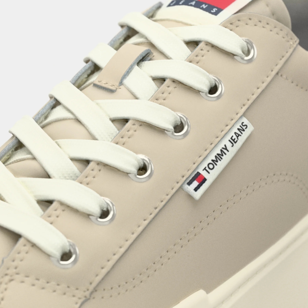 Tommy Jeans Cleat Platform Trainers With Leather - BEG