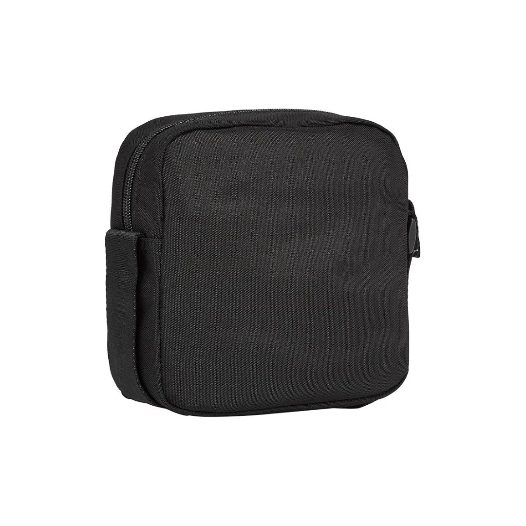 Tommy Jeans Essential Reporter Crossbody Bag AM0AM11524-BLK - Black
