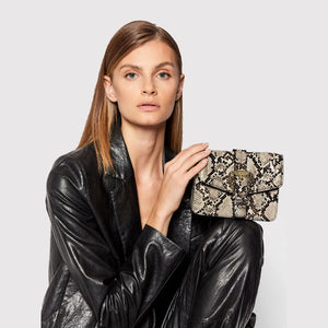 VERSACE JEANS COUTURE Range F Shoulder Bag 71VA4BF6-SNK - Snake